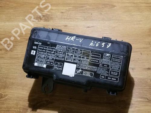 fuse-box-honda-hr-v-gh_-1999-2000-2001-2002-2003-2004-2005-2006-33481300 main image