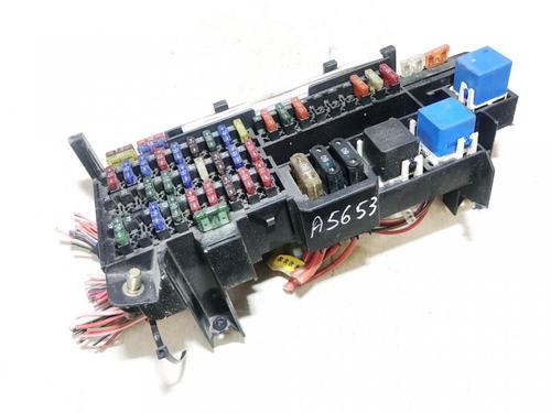 Used Fuse box Fuse box MERCEDES-BENZ A-CLASS (W168) A 170 CDI (168.008) (90 hp) 33098874 33098874