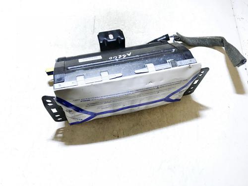 Used Passenger airbag Passenger airbag RENAULT MEGANE II (BM0/1_, CM0/1_) 1.9 dCi (BM0G, CM0G) (120 hp) 33104728 33104728