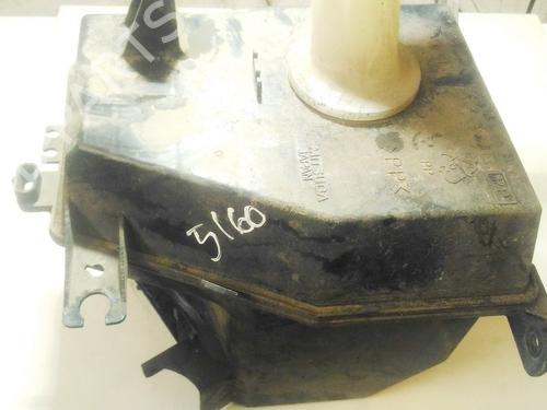 windscreen-washer-tank-mitsubishi-space-wagon-n9_w-n8_w-1998-1999-2000-2001-2002-2003-2004-35857889 main image