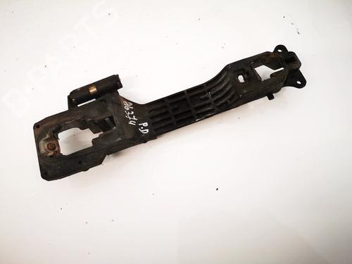 front-right-exterior-door-handle-toyota-corolla-verso-_e12_-2001-2002-2003-2004-2005-2006-2007-35496478 main image