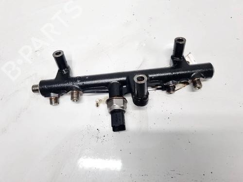 Used Injection rail Injection rail 35034393 35034393