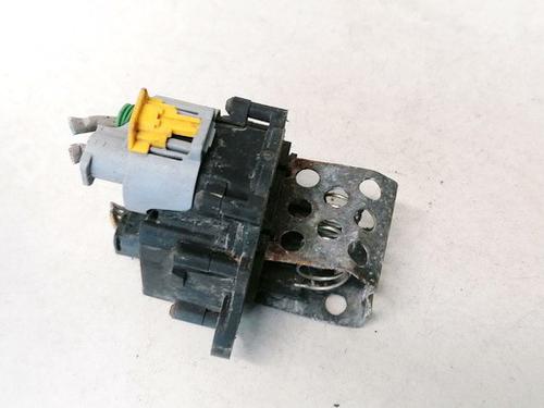 Used Heater resistor Heater resistor PEUGEOT 307 (3A/C) 1.6 HDi (90 hp) 35597977 35597977