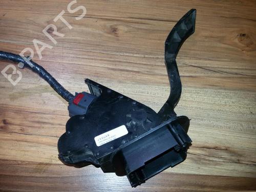 Pedal Pedal PORSCHE CAYENNE (9PA) S 4.5 (340 hp) 35705784 35705784