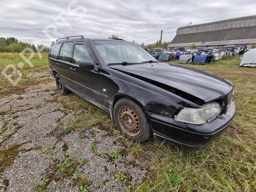 Brugte VOLVO V70 I (875, 876) 2.5 TDI (140 hp) 4442918