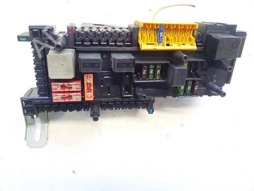 Used Fuse box Fuse box SUBARU LEGACY IV Estate (BP) 2.0 AWD (BP5) (138 hp) 32537699 32537699