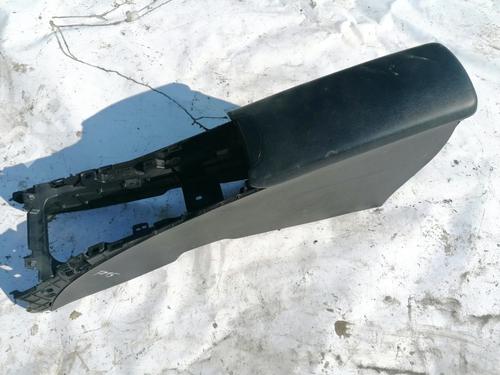 Used Armrest / Center console Armrest / Center console 35534736 35534736