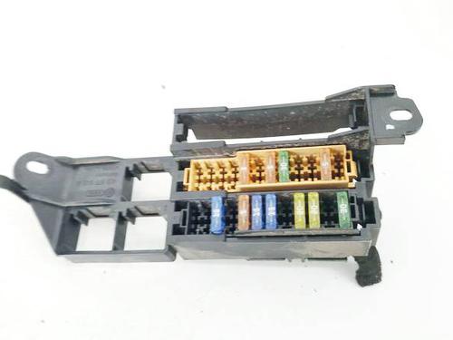 fuse-box-audi-q7-4lb-2006-2007-2008-2009-2010-2011-2012-2013-2014-2015-2016-32580107 main image