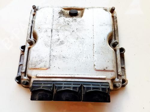 Used Engine control unit (ECU) Engine control unit (ECU) RENAULT MEGANE I (BA0/1_) 1.9 dCi (BA05, BA1F) (102 hp) 33526214 33526214