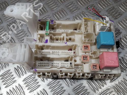 Used Fuse box Fuse box TOYOTA AURIS (_E15_) 1.4 D-4D (NDE150_, NDE150R) (90 hp) 33502285 33502285