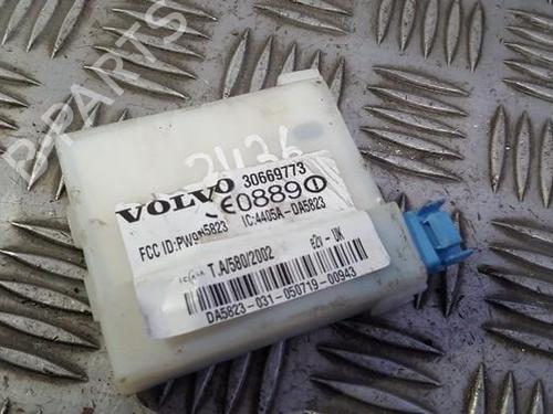 electronic-module-volvo-v50-545-2003-2004-2005-2006-2007-2008-2009-2010-2011-2012-33495065 main image