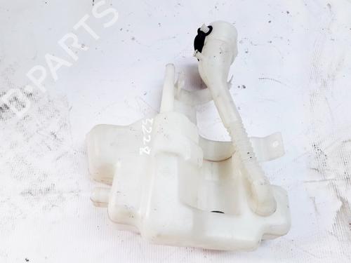 Used Windscreen washer tank Windscreen washer tank RENAULT SAFRANE II (B54_) 2.5 20V (B54F) (165 hp) 35857405 35857405