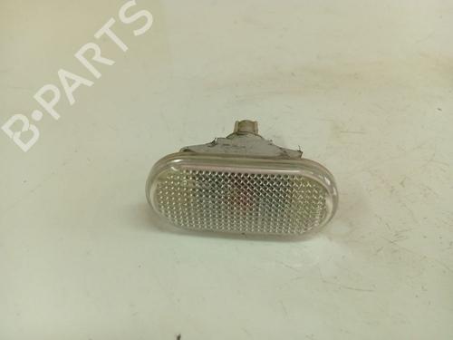 Used Right side indicator Right side indicator 38916713 38916713