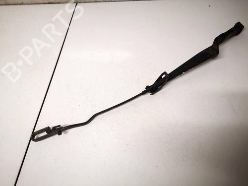 Used Front windshield wiper arm VW GOLF III (1H1) 1.4 (55 hp) 32623594