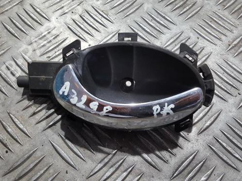 Used Front left interior door handle Front left interior door handle 35664194 35664194
