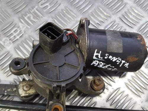 Used Front wiper motor Front wiper motor HYUNDAI SONATA III (Y-3) 2.0 i (95 hp) 35673240 35673240