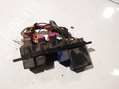 Used Fuse box Fuse box VW PASSAT B5 Variant (3B5) 1.9 TDI (90 hp) 33730797 33730797
