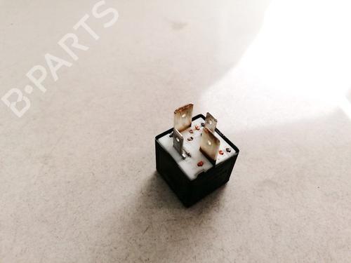 Electronic sensor VW PASSAT B5 Variant (3B5) 1.9 TDI | BP33079838M84 - Image 3
