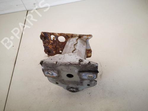 Used Front bumper bracket Front bumper bracket 35444396 35444396
