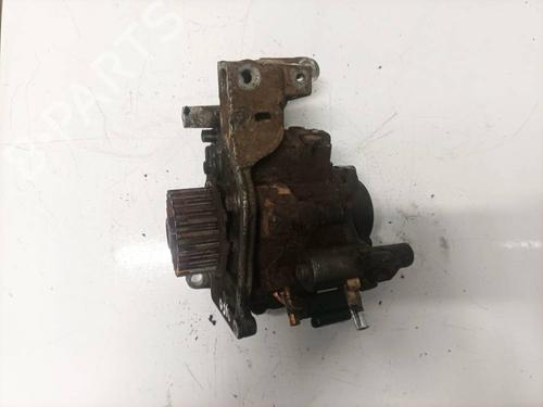 Used Injection pump Injection pump PEUGEOT 3008 I MPV (0U_) 1.6 HDi (109 hp) 35173885 35173885