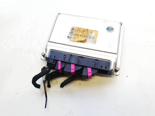 engine-control-unit-ecu-audi-a6-c5-4b2-4b4-1997-1998-1999-2000-2001-2002-2003-2004-2005-32928162 main image