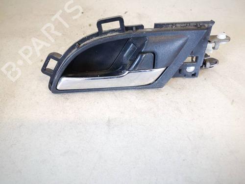 front-right-interior-door-handle-honda-cr-v-iii-re_-2006-35256208 main image