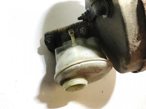 Used Brake master cylinder Brake master cylinder 35840913 35840913