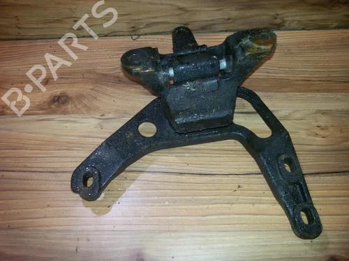 Used Engine mount Engine mount FORD MONDEO II (BAP) 1.8 TD (90 hp) 33513325 33513325