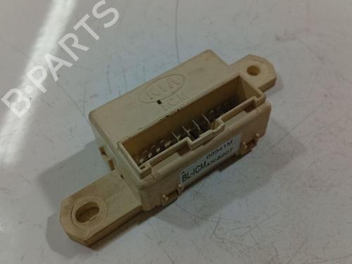 Used Electronic module Electronic module KIA SORENTO I (JC) 3.5 (194 hp) 33861866 33861866