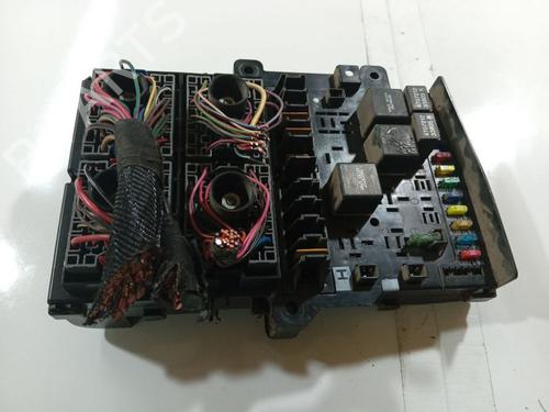 Used Fuse box Fuse box CHRYSLER VOYAGER / GRAND VOYAGER III (GS_, NS_) 2.5 TD (116 hp) 32539378 32539378