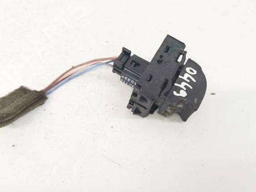 Used Switch RENAULT LAGUNA III (BT0/1) 1.5 dCi (BT00, BT0A, BT0T, BT1J) (110 hp) 32558721