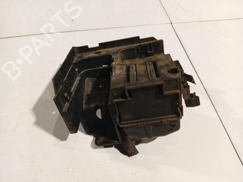 Fuse box VW PASSAT B6 (3C2) 1.9 TDI | BP37227420E1 - Image 3