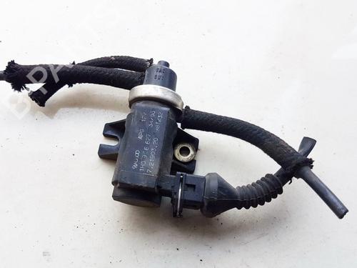 Used Electronic module Electronic module VW PASSAT B5 Variant (3B5) 1.9 TDI (90 hp) 35872617 35872617