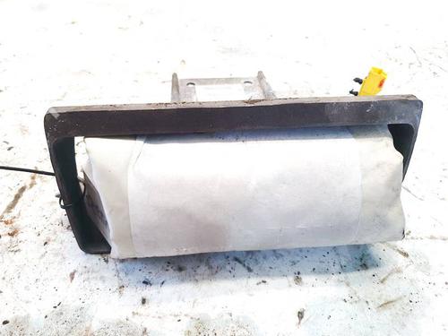 Used Passenger airbag Passenger airbag CHRYSLER VOYAGER IV (RG, RS) 2.8 CRD (150 hp) 32939820 32939820