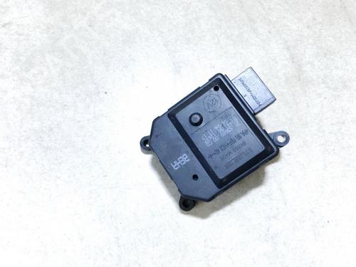 electronic-module-opel-zafira-a-mpv-t98-1999-2000-2001-2002-2003-2004-2005-2006-33070905 main image