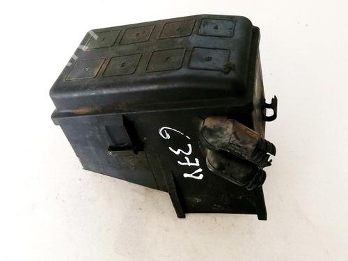 fuse-box-opel-zafira-a-mpv-t98-1999-2000-2001-2002-2003-2004-2005-2006-33073505 main image