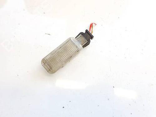 interior-roof-light-audi-a3-8l1-1996-1997-1998-1999-2000-2001-2002-2003-2004-2005-2006-34973045 main image