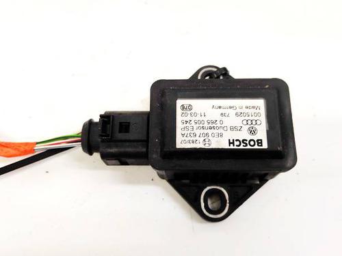 Used Electronic module Electronic module VW PHAETON (3D1, 3D2, 3D3, 3D4, 3D6, 3D7, 3D8, 3D9) 3.2 V6 (241 hp) 35313377 35313377