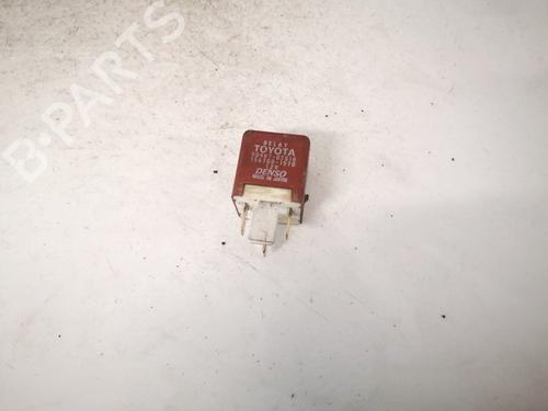 Used Electronic sensor Electronic sensor TOYOTA AVENSIS VERSO (_M2_) 2.0 D (CLM20_, CLM20R) (116 hp) 32899738 32899738