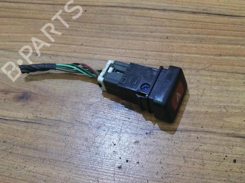 Used Warning switch Warning switch NISSAN MICRA II (K11) 1.0 i 16V (K11) (54 hp) 35647004 35647004