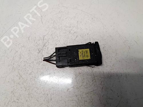 Used Warning switch Warning switch AUDI A4 B5 (8D2) 1.9 TDI (90 hp) 36524333 36524333