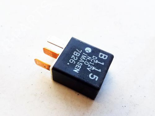 Used Electronic sensor Electronic sensor VW PASSAT B6 (3C2) 2.0 FSI (150 hp) 33061104 33061104