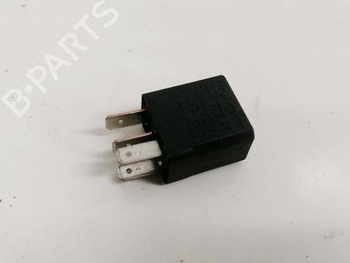 Used Electronic sensor Electronic sensor CHRYSLER VOYAGER / GRAND VOYAGER III (GS_, NS_) 2.5 TD (116 hp) 33088063 33088063
