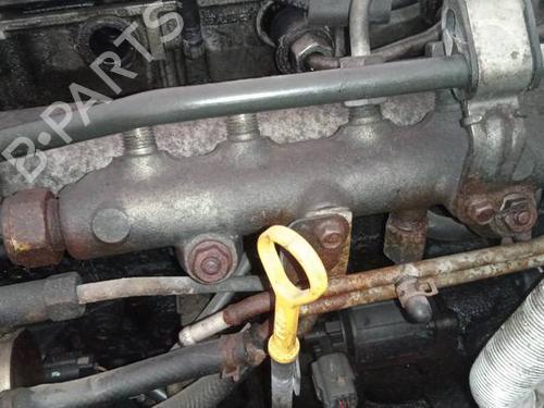 Used Injection rail Injection rail MAZDA 5 (CR) 2.0 CD (CR19) (143 hp) 35368293 35368293
