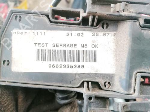 Fuse box CITROËN C5 III (RD_) 1.6 HDi 110 (RD9HZC) | BP32904818E1 - Image 3