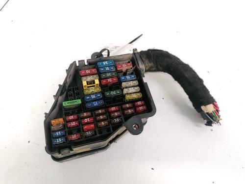 Used Fuse box Fuse box 32894742 32894742