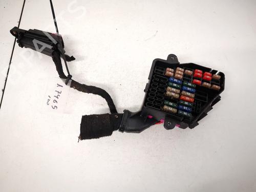 fuse-box-audi-a6-c6-4f2-2004-2005-2006-2007-2008-2009-2010-2011-32898539 main image