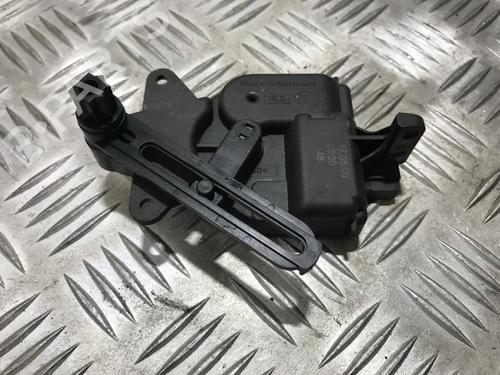 Used Electronic module Electronic module SEAT IBIZA II (6K1) 1.6 i (75 hp) 33494251 33494251