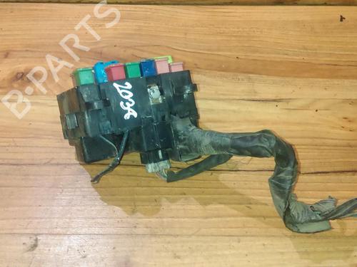 Used Fuse box Fuse box MAZDA 323 C IV (BG) 1.3 16V (BG3S) (73 hp) 33531507 33531507