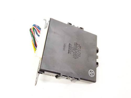 electronic-module-toyota-prius-liftback-_w2_-2003-2004-2005-2006-2007-2008-2009-2010-32960846 main image